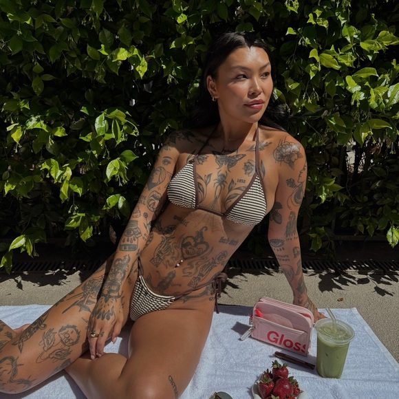 Frankie’s Bikini x Bella Hadid bikini set